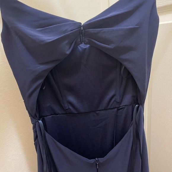 LA FEMME V-Neck Navy Blue Ruched Open Back Jersey Dress - Picture 4 of 5